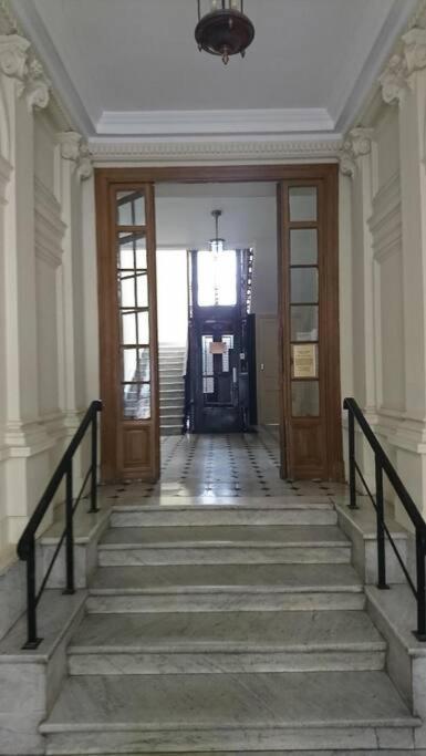 Lovely Refurbished Apartment ニース エクステリア 写真