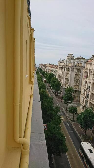 Lovely Refurbished Apartment ニース エクステリア 写真